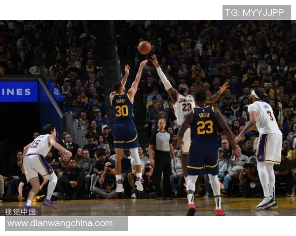 10月20日勇士与爵士精彩对决视频回放全程回顾与赛后分析 10月20日勇士与爵士精彩对决视频回放全程回顾与赛后分析