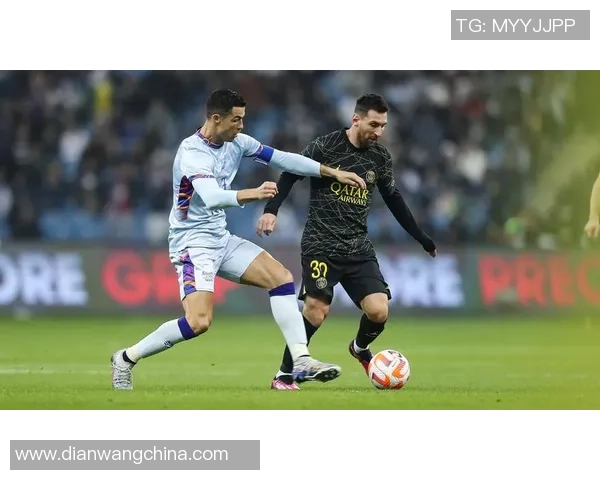 12月9日C罗与梅西巅峰对决谁将书写足球历史新篇章