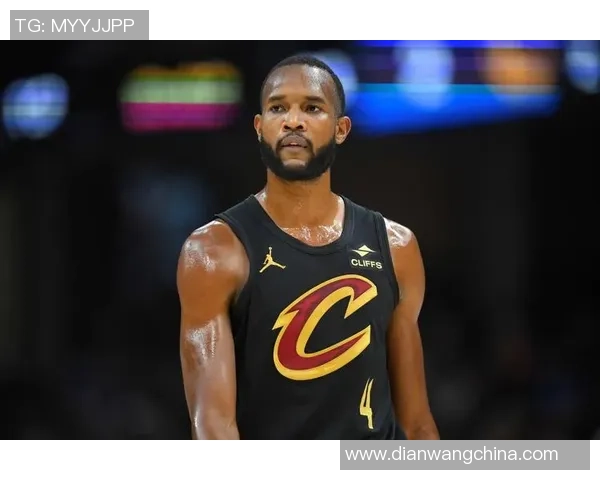 2016年NBA季后赛骑士与老鹰第三场激战回顾与精彩瞬间分析