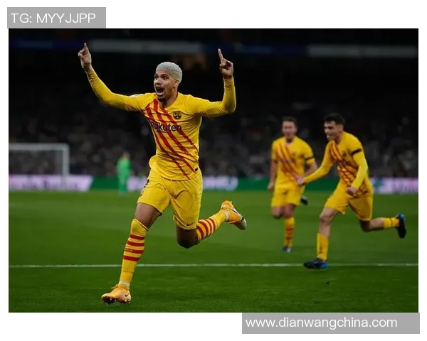 巴萨与皇马激战32场精彩回顾视频集锦尽览球场风云